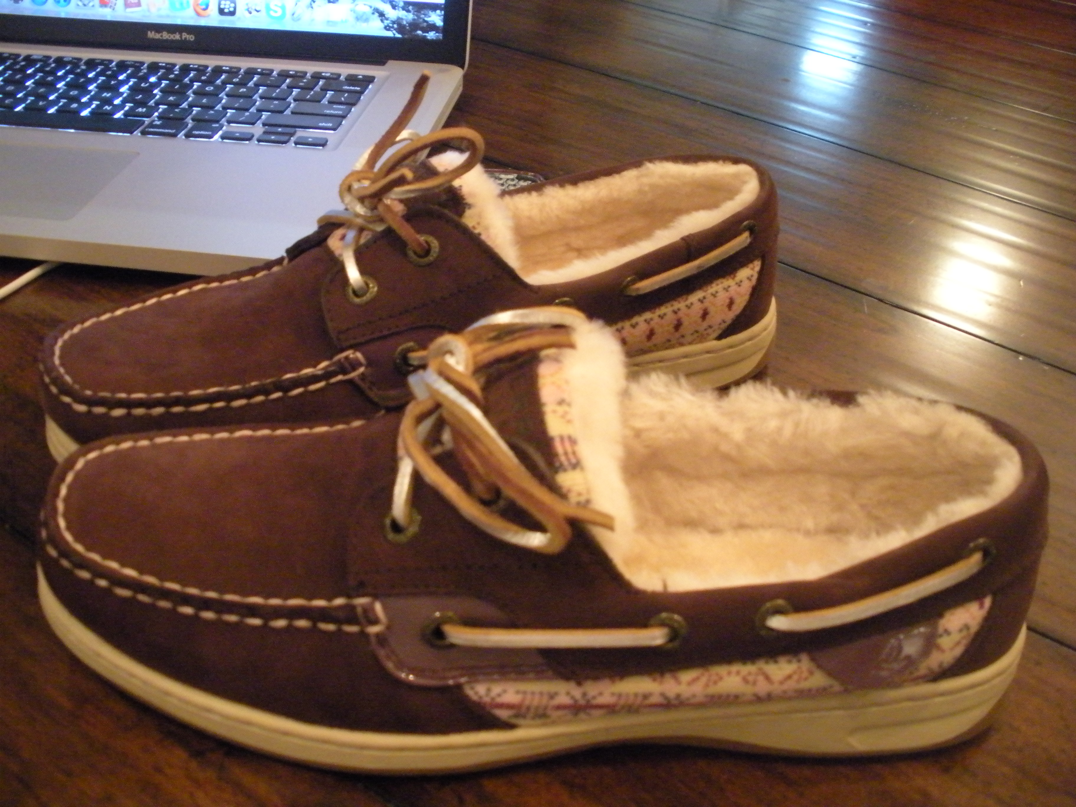 sperrys with fur